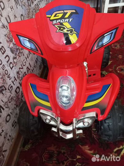 Детский квадроцикл на аккумуляторе