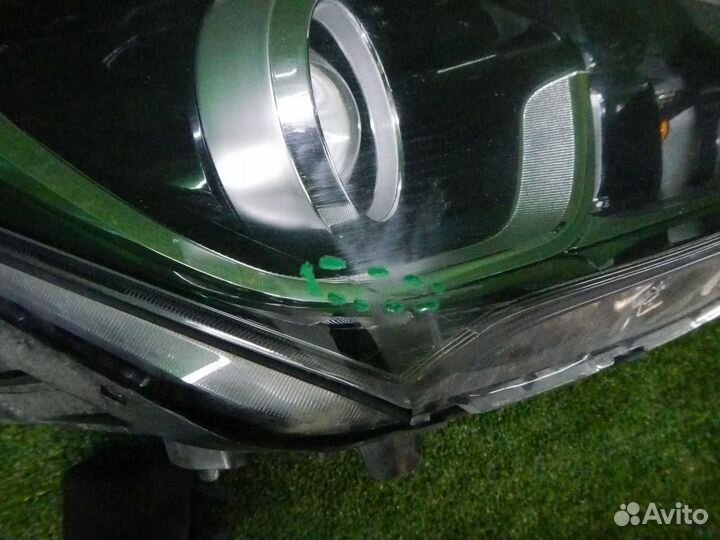 Фара правая Hyundai Santa Fe