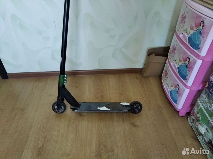 Трюковой самокат