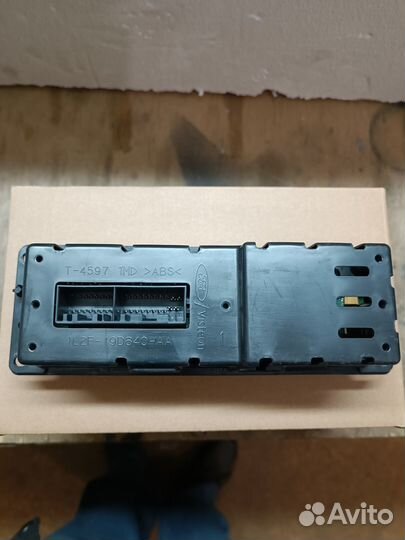 Блок управления климат-контролем Ford Explorer