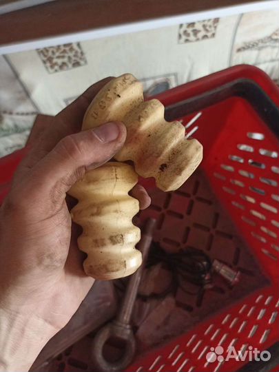 Амортизаторы на priora