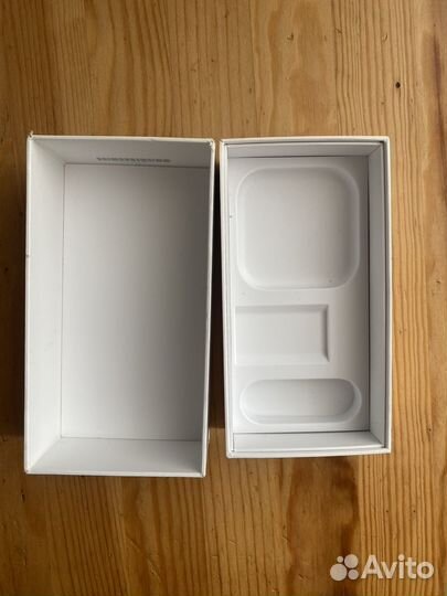 Коробка от iPhone 6