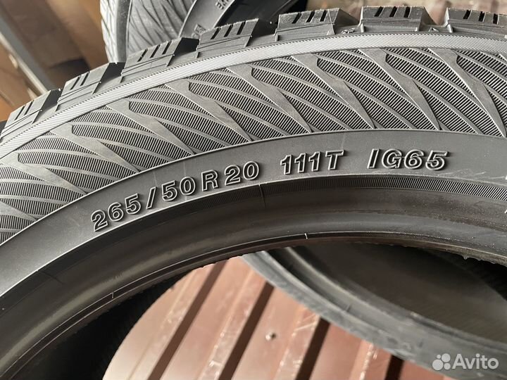 Yokohama Ice Guard IG65 265/50 R20 111T