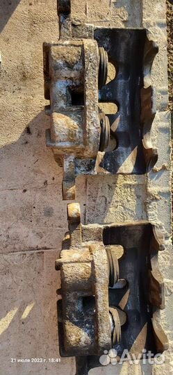 Суппорт для Ford explorer