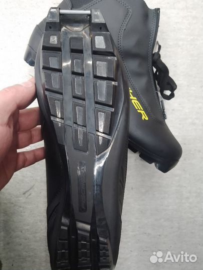 Лыжные ботинки fischer