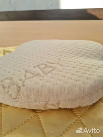 Подушка для новорожденных