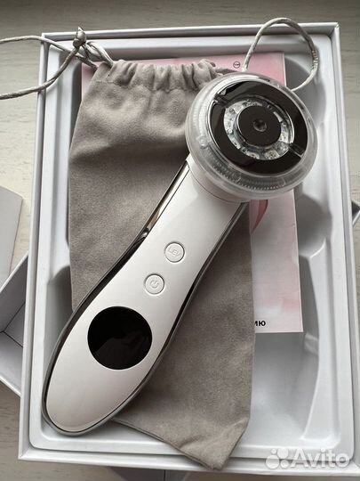 Массажер для лица RF лифтинг