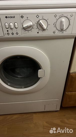 Стиральная машина Indesit 2296XW