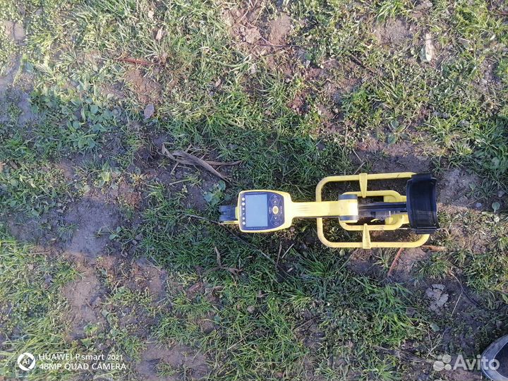 Продам металлоискатель