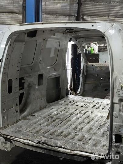 Крыло заднее левое Citroen Berlingo фургон (B9)