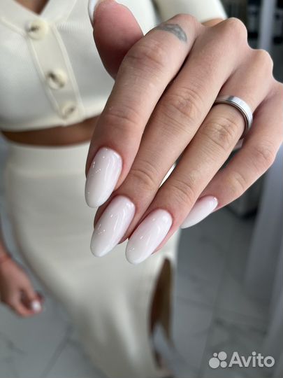 Маникюр и педикюр