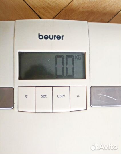 Весы напольные Beurer