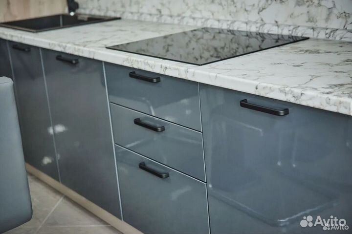 Кухонный гарнитур на заказ от фабрики