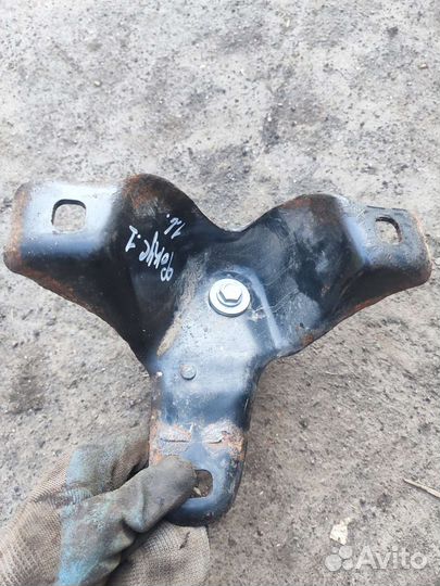 Подушка двигателя ford focus 1 1.6 мотор