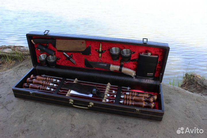 Подарочный набор шампуров в кейсе/ шашлычный набор