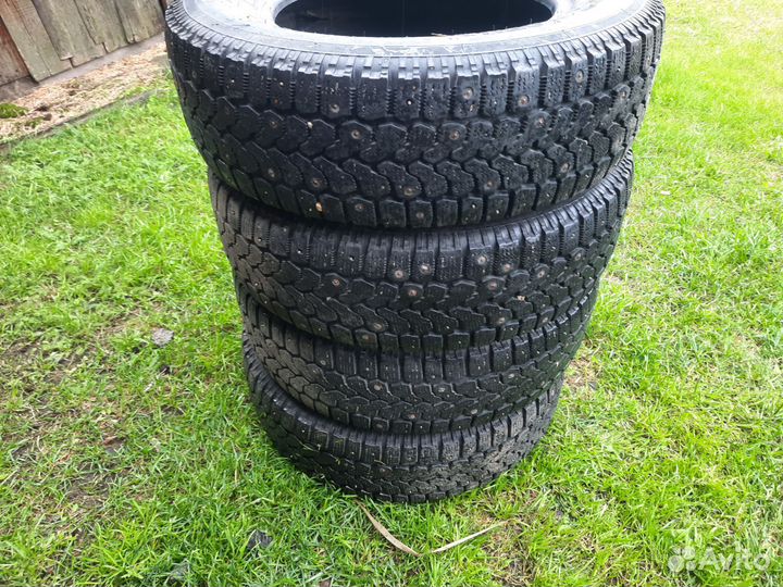 Yokohama Ice Guard Stud IG55 185/70 R14