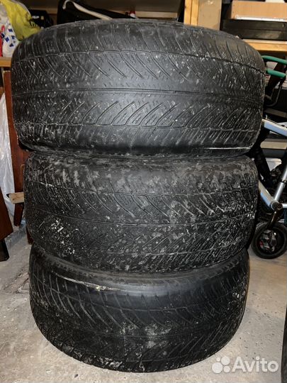 Goodyear UltraGrip 255/50 R19