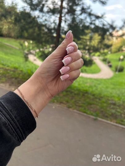 Мастер маникюра и педикюра