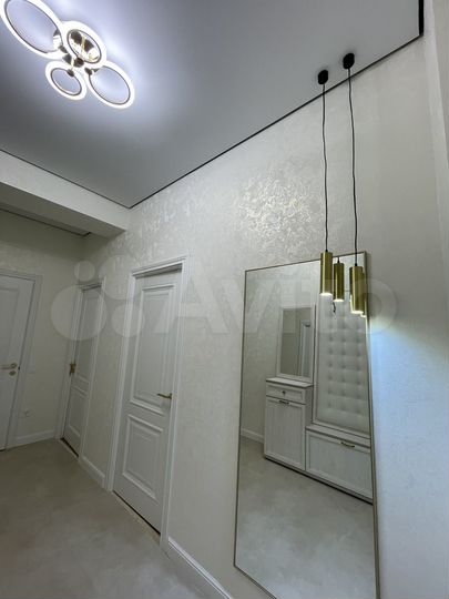 2-к. квартира, 65 м², 9/12 эт.