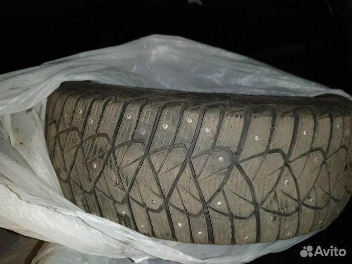 Goodyear Ultragrip 600 205/60 R16