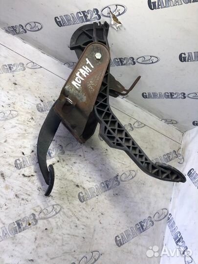 Блок узел педалей renault logan 1