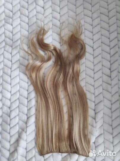 Волосы на заколках