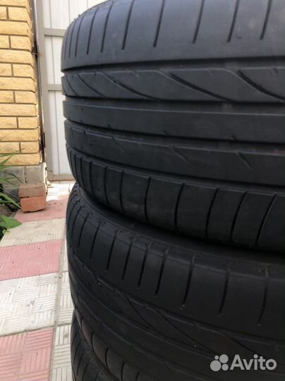 Bridgestone Dueler H/P 255/45 R19