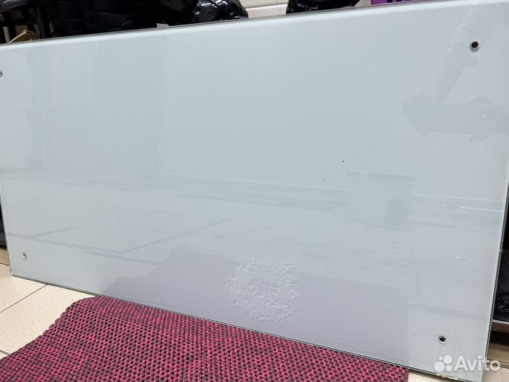 Кухонный фартук стеклянный