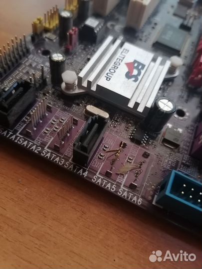 Материнская плата