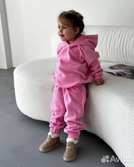 Костюм спортивный