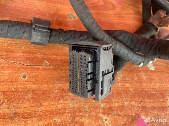 Проводка двигателя Volkswagen Passat B7 универсал