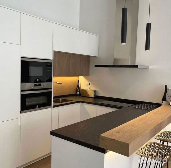 Кухня с подсветкой