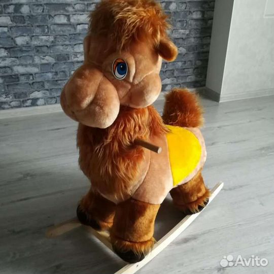 Качалка верблюд