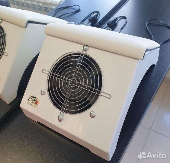 Пылесос для маникюра