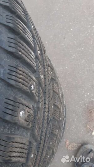 Kumho I'Zen KW22 215/65 R16 98T