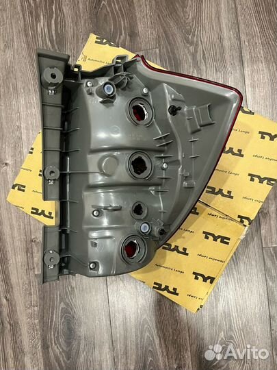 Фонарь задний левый правый KIA Ceed 1 ED Универсал