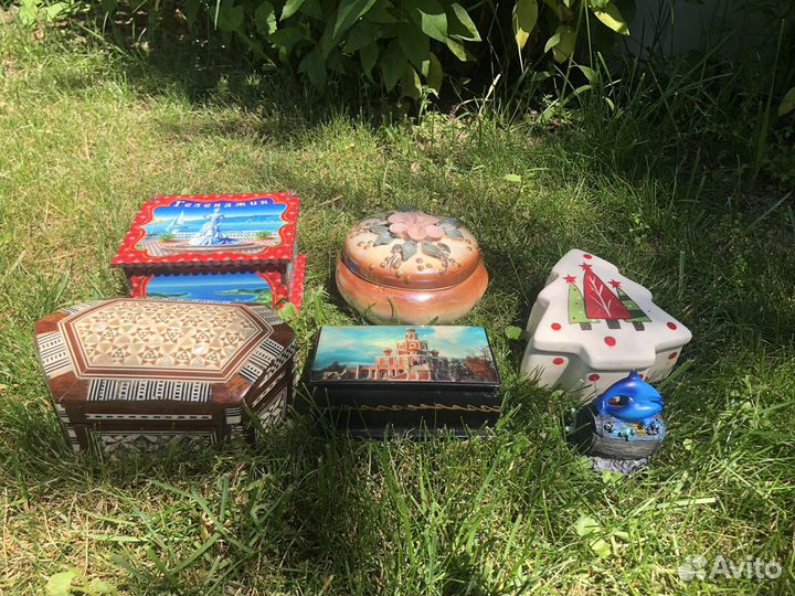 Шкатулка для украшений, вазочки