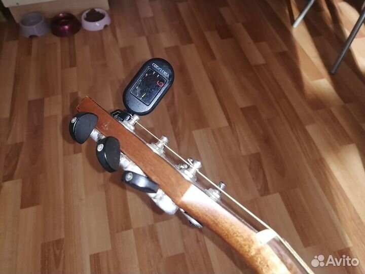 Тюнер для гитары Virtuozo