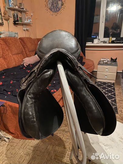 Седло для лошади