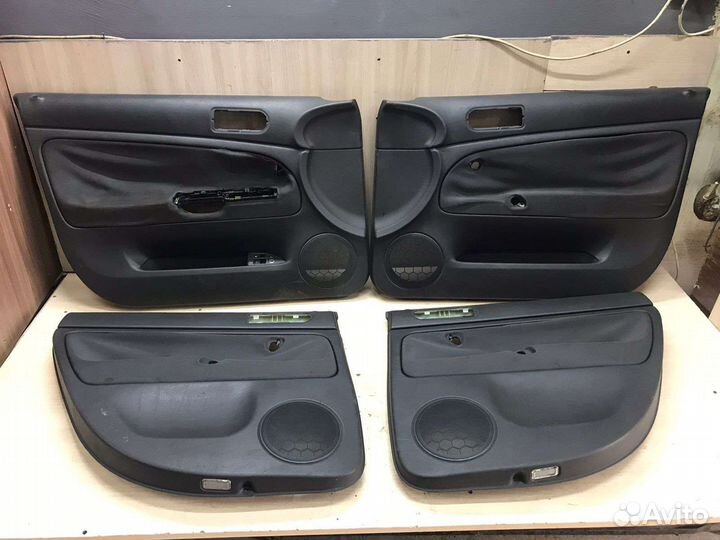 Карты/обшивки дверей volkswagen passat b5+