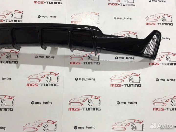 Диффузор BMW 4 F32 Глянцевый 2x0 + Матовый карбон