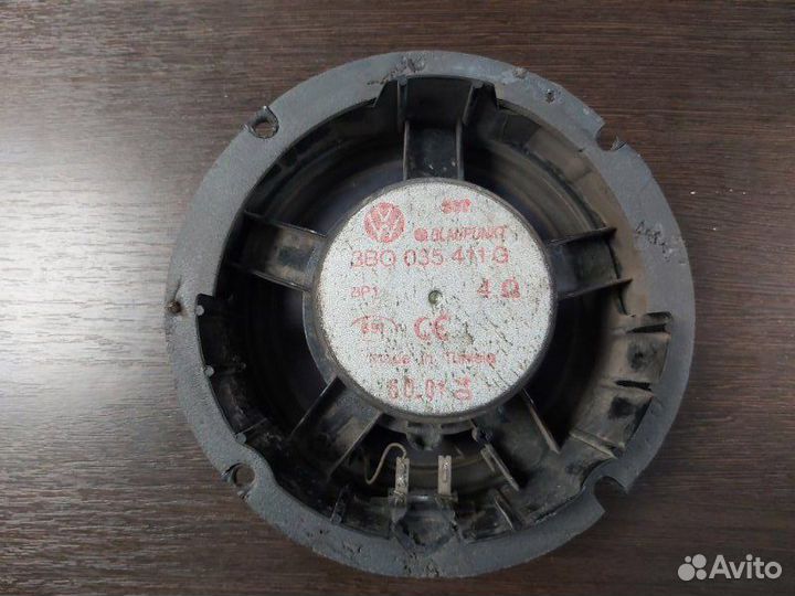 Динамик Volkswagen Passat