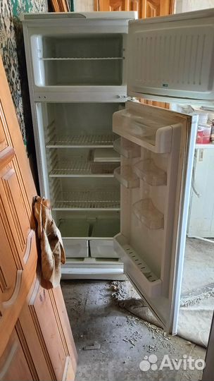 Холодильник бу