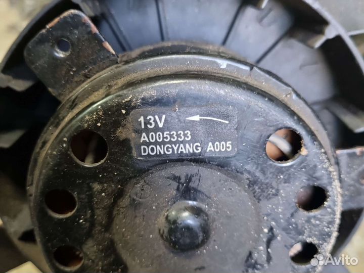 Вентилятор радиатора Chevrolet Aveo T250