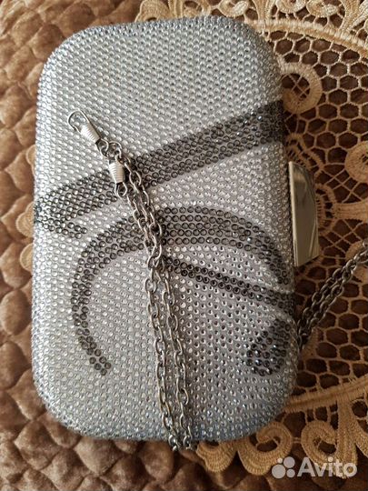 Клач женский вечерний