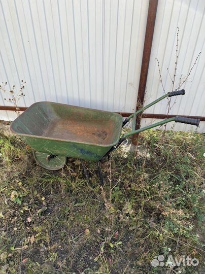 Садовая тележка тачка