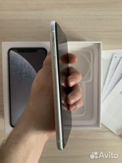iPhone Xr, 128 ГБ