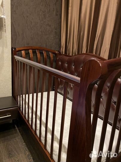 Кровать детская с матрасом