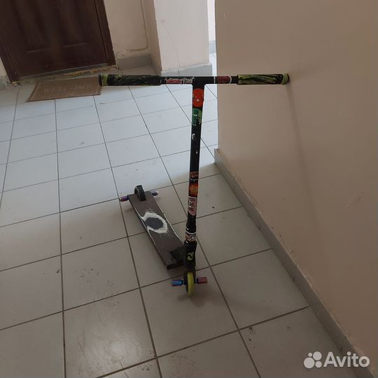 Трюковой самокат