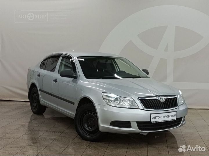 Skoda Octavia 1.6 МТ, 2011, 176 149 км